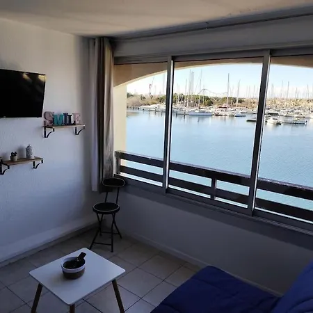 Ile Des Pecheurs Apartment